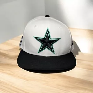 Dallas Cowboys New Era 9Fifty Snapback Cap Black/White Adjustable NFL Hat - Picture 1 of 7