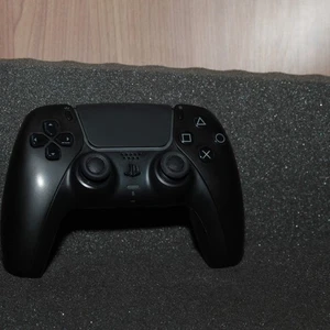 Sony PlayStation PS5 Controller With Hall Effects Black Tested Joystick Drift - Picture 1 of 4