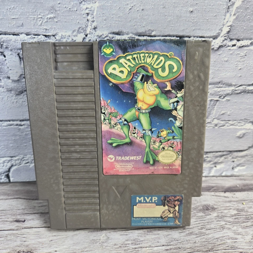BATTLETOADS NES Nintendo Original Classic Authentic Game NOT TESTED READ DISCRIP - Image 1 of 4