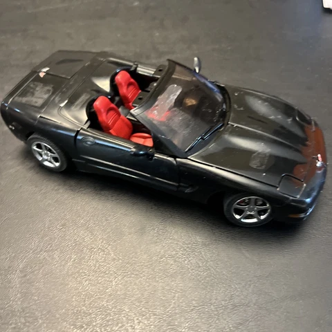 Transformers Alternators Battle Ravage T7 Cover