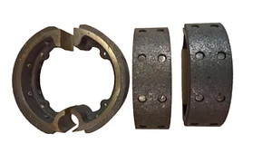 NEW SET OF GENUINE BRAKE SHOES FITS FOTON 250/254/254N & ESTATE 2500 TRACTORS - Picture 1 of 1