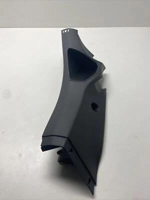 Ford Focus 2016- moldura pilar C LH-BM51-A31017-AEW fabricante original Foto 1 de 4