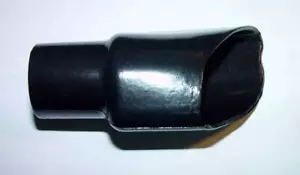 Norton Commando 1970-74, NEW, OEM, One Piece Ignition Switch Cover 062061 - Foto 1 di 4