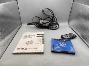 Sony DCR-DVD308 Camcorder HandyCam 25X MegaPixel Optical Zoom - Picture 1 of 9
