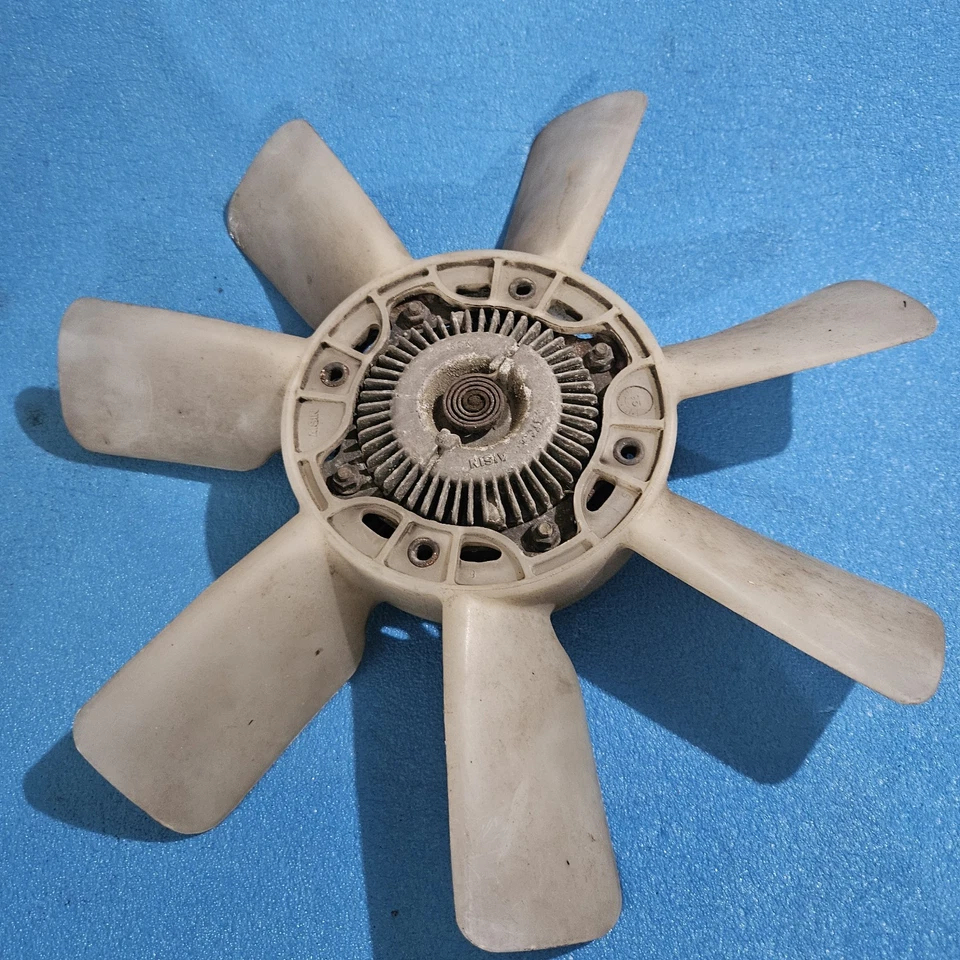 散热器风扇和离合器原始设备制造商 740 伏 2.3 — 第 1/4 张图片