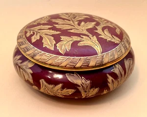 Vintage Andrea by Sadek Porcelain Dish with Lid, Burgundy and Gold Colors - Picture 1 of 7