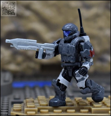 HALO MEGA BLOKS CONSTRUX UNSC STEEL GRAY & CAMO ODST MINI FIGURE HORNET RECON - Image 1 of 4