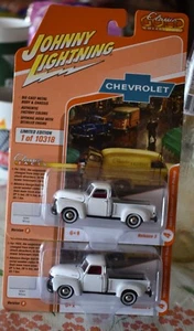 Johnny Lightning 1950 Chevrolet 3100 Pickup 1/10318 Classic Gold 2 Stück NEU - Bild 1 von 9