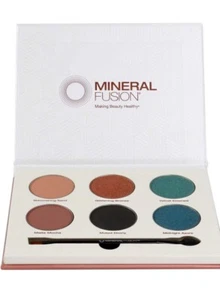Mineral Fusion Limited Edition Velvet Eye Shadow Palette Multi Colors - Picture 1 of 7
