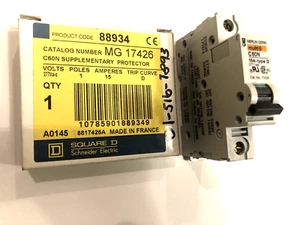 SQUARE D, MG 17426 SUPPLEMENTARY PROTECTOR 277V, 15Amp - Picture 1 of 5