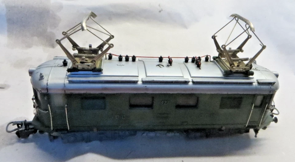 Märklin H0 3014 (RET 800) Re 4/4 SBB 427 Green Light And Fahrt Ok - Image 1 of 4