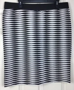 Karen Kane Sz 0X Black & White Twisted-Striped Stretch Pencil Skirt - Picture 1 of 7