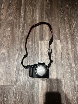 CANON REBEL  (T6) *** No Battery Charger Included  - Image 1 of 4