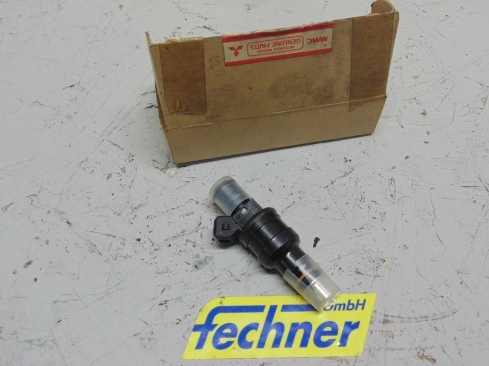 INYECTOR FJ28 CHRYSLER DODGE PLYMOUTH VOYAGER FUEL INJECTOR MD116218 Foto 1 de 1