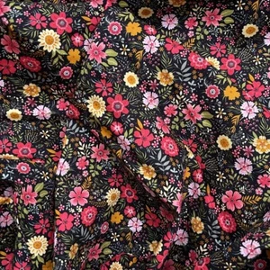 Small Blossom Floral Flowers 100% Cotton Poplin Fabric Dress Quilting 45” BLACK - Picture 1 of 6
