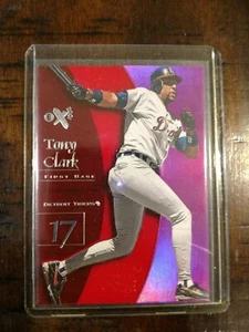 1998 Fleer Skybox EX 2001 credenziali essenziali futuro #23 TONY CLARK 49/78 - Foto 1 di 3