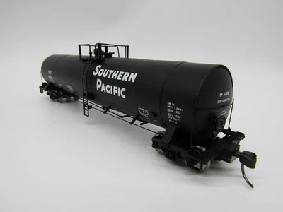 Atlas HO ACF 23,500 Gallon Tank Car - SP 67650 - Image 1 of 2