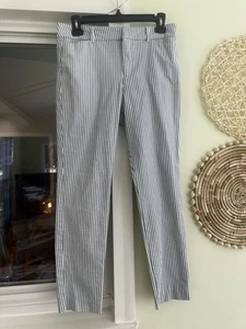 Old Navy Pixie Hi-Rise Striped White Blue Size 6 Pants Stretch - Picture 1 of 4