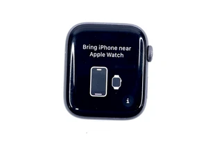 Apple Watch Series 4 Nike+ 44 mm GPS Space Grey Aluminum Case Good Condition - Picture 1 of 21