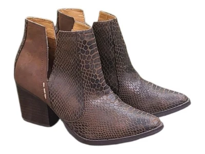 Laura Marano By Not Rated  Women Bootie Sz 6.5 Brown Black Faux Snakeskin  Nice - Imagem 1 de 4