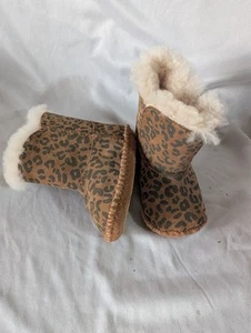 Ugg Baby Cassie Infant Toddler Girl 2/3 Leather Boot Leopard Print Fur Wool - Picture 1 of 7