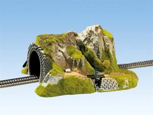 02200 Noch HO Tunnel 34 x 27 cm, GMK World of Modelleisenbahn, Hobby, Zubehör - Bild 1 von 1