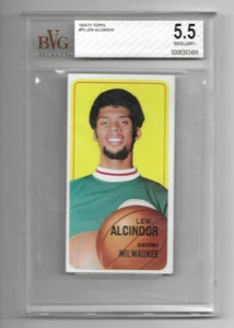 1970 Topps #75 Lew Alcindor (Kareem Abdul Jabbar) 2nd year card Bucks BVG 5.5  - Bild 1 von 2