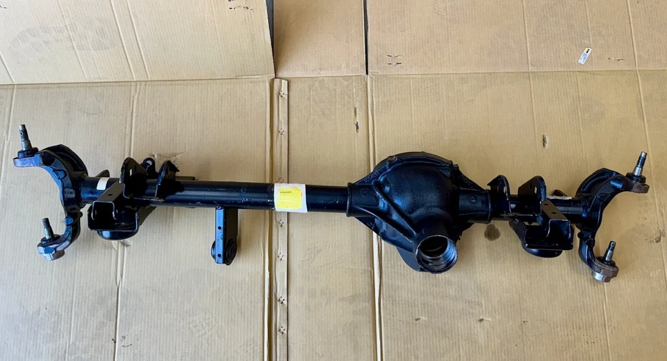New Mopar 68004069AC 07-15 Jeep Wrangler Axle Housing W/ Ball Joints. Never used - Image 1 of 4