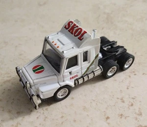 Matchbox Skol Convoy Truck Scania T-162 1985 Vintage Pre-owned Toy Cars - Picture 1 of 5