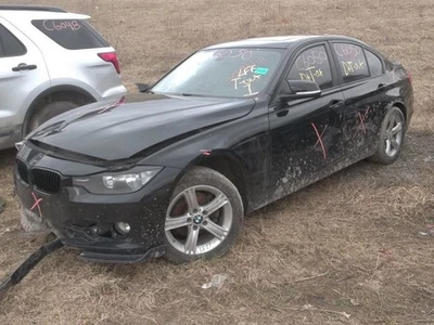 Consola piso delantero sin bandeja trasera deslizante compatible con BMW 320i 1869275 12-18 Foto 1 de 4