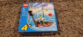 LEGO 4 Juniors: Catapult Raft RARE 7070 NEW SEALED but box crush damage SEE PICS