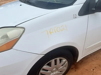 Driver Left Fender Fits 04-10 SIENNA 104872080 Foto 1 de 4