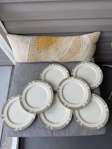 Mikasa Ivory China Richelieu Dinner Plates Japan Gray White M2002 Set of 7 - Picture 1 of 7