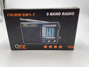Radio QFX R-9BLK AM/FM/MW/SW1-7 - negra - Imagen 1 de 5