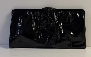 Bolso sin asas vintage de vinilo negro Ande con lazo - Imagen 1 de 9