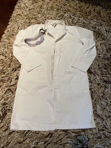 Fashion Seal Healthcare Lab Coat Size Small Bright White Unisex AND Goggles - Picture 1 of 5