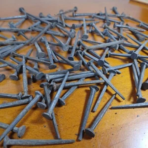Lot 100 Assorted Square Cut 2" Steel Nail UNUSED Rounded Head Rusty Rustic 005 - Picture 1 of 6
