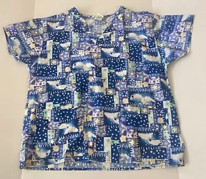 Women’s Scrub Top Size L Stars & Clouds - Picture 1 of 1