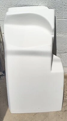 KENWORTH T800 AERO FENDER EXTENSION  EXTERNAL AIR CLEANER K127-1020-1L - Image 1 of 3