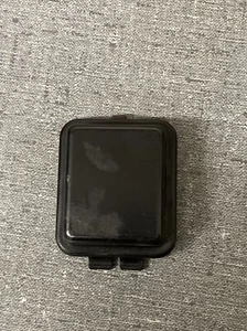 Genuine OEM BMW E30 E34 E32 Fuse Cover 1382197 Black Fuse Box Cap With Gasket - Picture 1 of 5