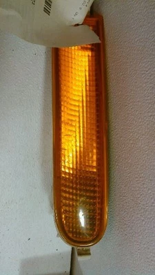 Driver Corner/Park Light Park Lamp-turn Signal Fits 96-97 RAV4 272267 - Image 1 of 3