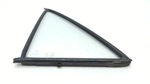 Mercedes-Benz 250 280 C CE W114 W115 Rear left vent window glass 1157350124  - Picture 1 of 10
