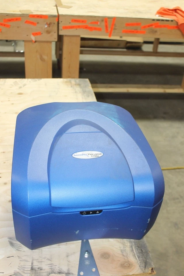 Dispositivi molecolari AXON GenePix 4100A scanner microarray - Immagine 1 di 1