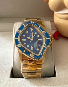 Nuovo Orologio Laarvee Crash Oro Precisione Quadrante Blu Lunetta Blu 43mm Kith Sub - Foto 1 di 3
