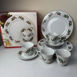 Vintage 12 Stück Porzellan Weihnachten Geschirr Set Holly Berry Jay Import Co - Bild 1 von 16