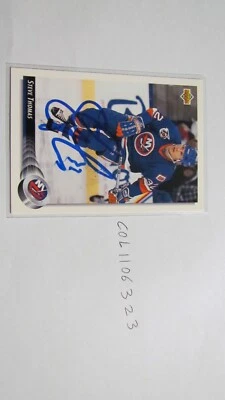 1992 1993 Upper Deck Steve Thomas signed NHL Card - Image 1 of 2