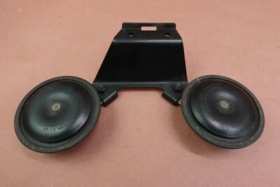 Juego de bocinas laterales izquierda y derecha Kawasaki Vulcan 1500 VN1500 1996-2008 Foto 1 de 4