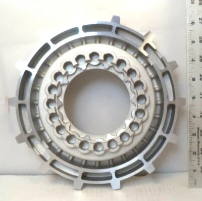 Pistón embrague delantero transmisión Allison HT-700 6885129 Foto 1 de 4