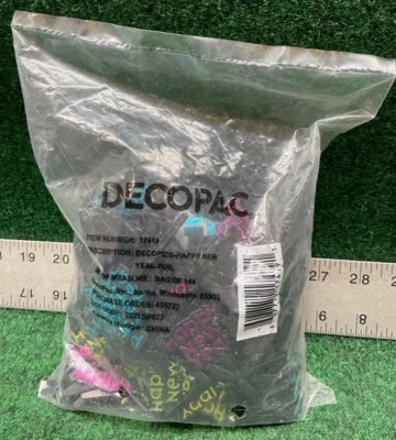 Decopac 17419 Feliz Año Nuevo Cupcake DecoPics Lámina 144 Piezas Foto 1 de 4