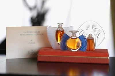 Colección Les Flacons Miniatures 1999 PERFUME 3 X 4,5 ml de Lalique Foto 1 de 4